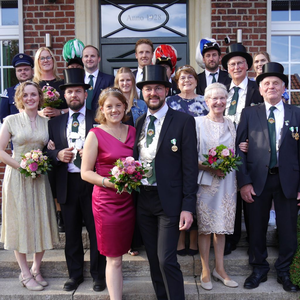 Hofstaat 2025_square